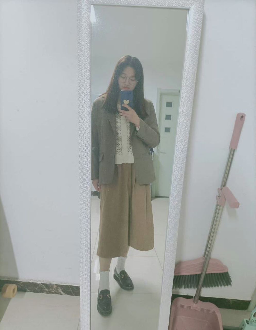 国产午夜暗香 国产午夜暗香