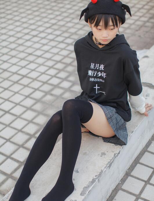 何奕恋国产在线 何奕恋国产在线