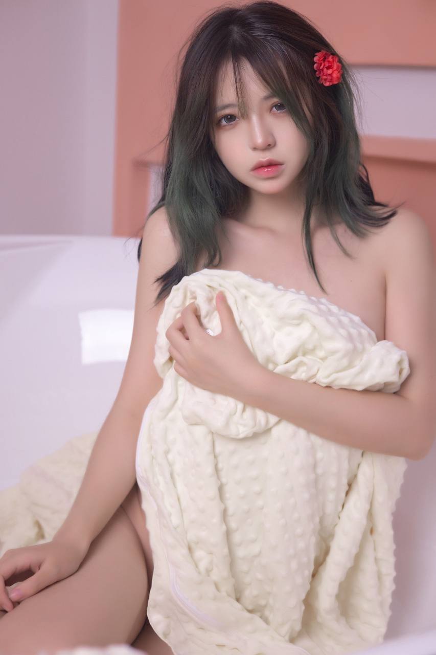 欧美狂野乱码一二三四区 欧美狂野乱码一二三四区