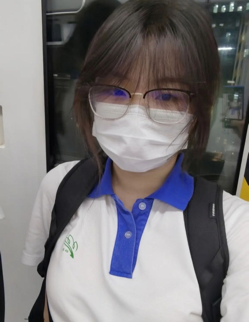 上海露臀少女 上海露臀少女