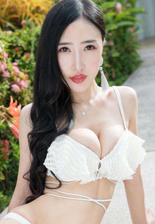 亚洲久久麻豆 亚洲久久麻豆