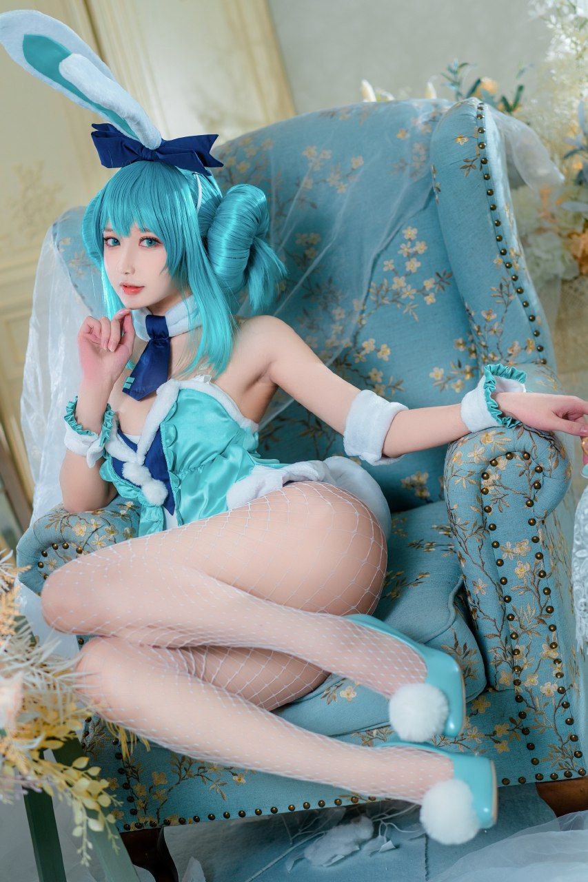 蜜月久久亚洲 蜜月久久亚洲
