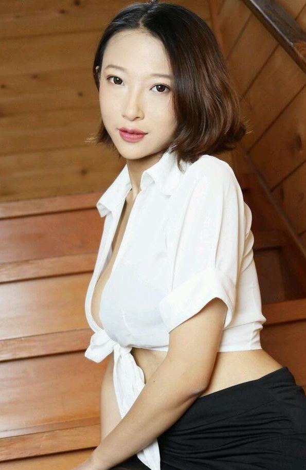 久久亚洲歌舞团舞 久久亚洲歌舞团舞