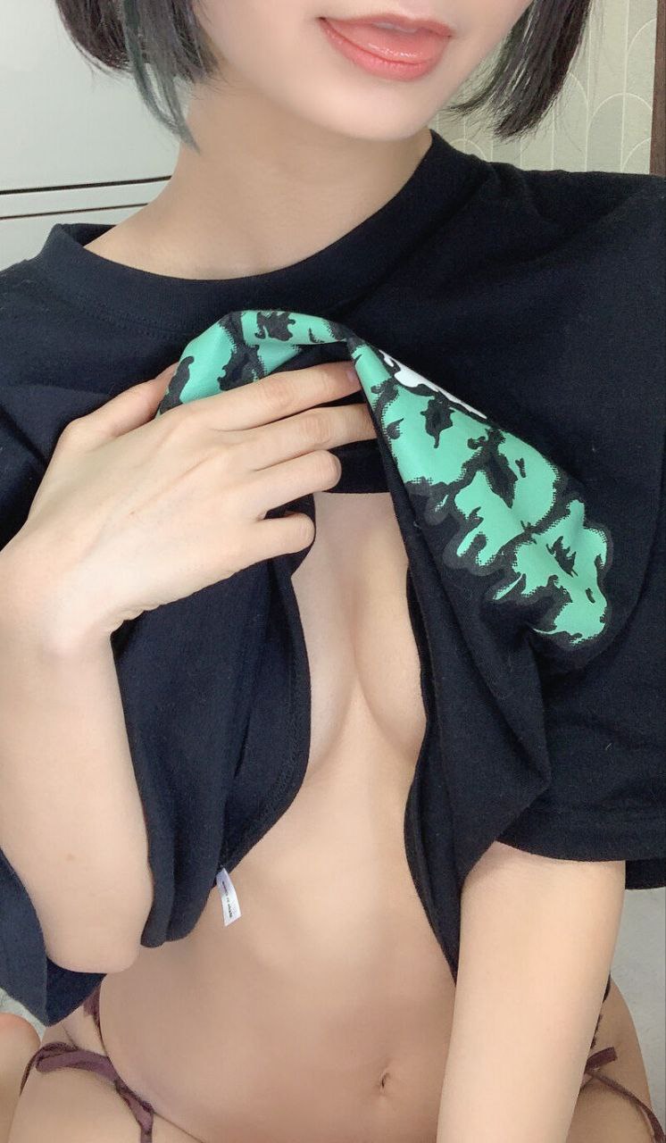 害羞的清纯女神露脸在线视频 害羞的清纯女神露脸在线视频