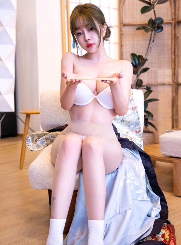 一女多夫4P共妻辣文H 一女多夫4P共妻辣文H