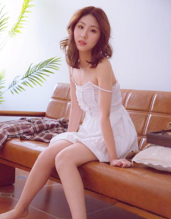 女生让男生玩诵自己的游戏 女生让男生玩诵自己的游戏