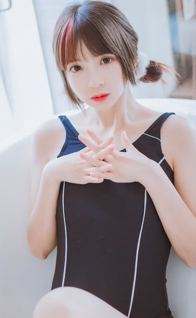 害羞的清纯女神露脸在线视频 害羞的清纯女神露脸在线视频