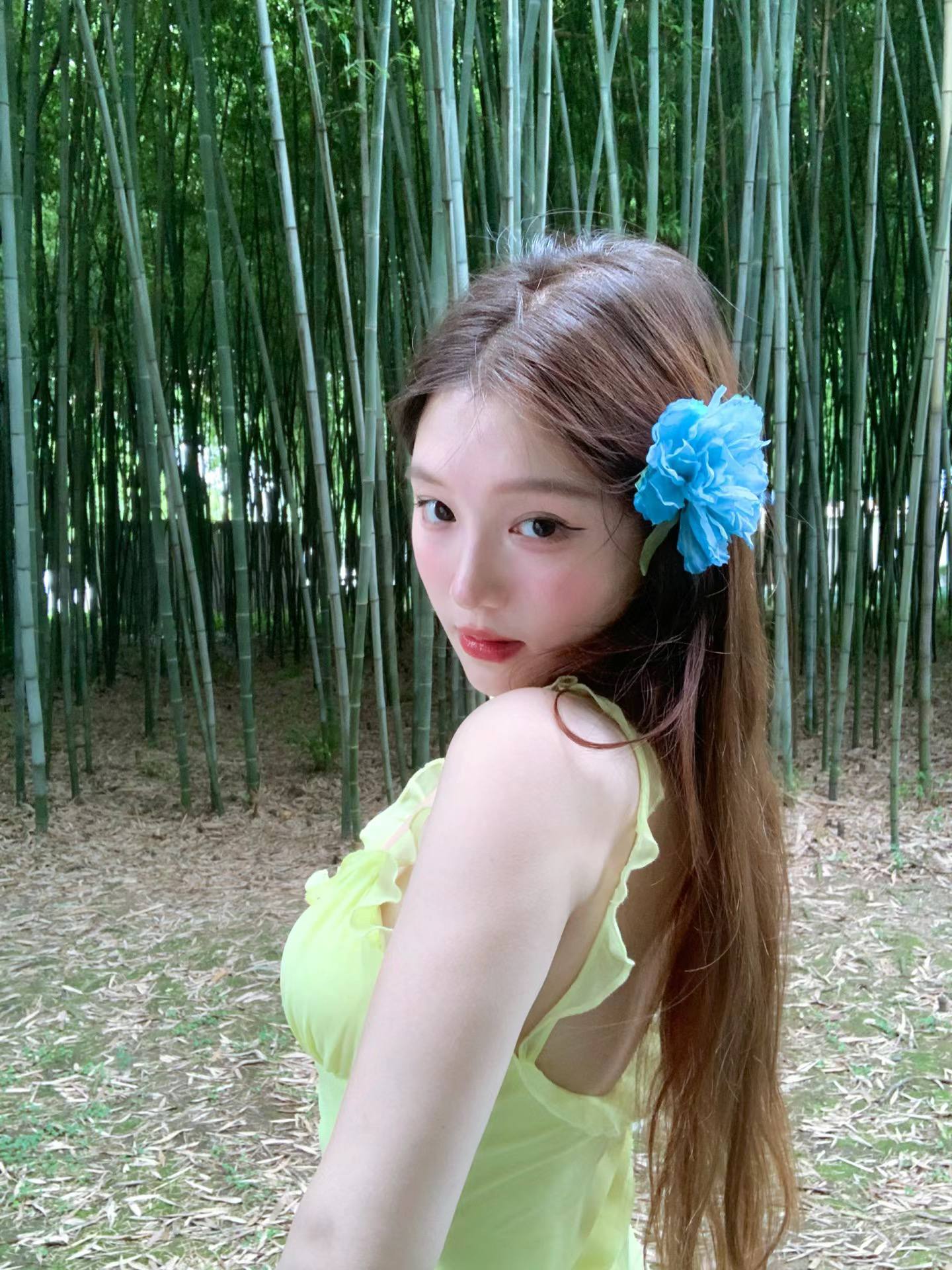 粗大挺进朋友的未婚妻 粗大挺进朋友的未婚妻