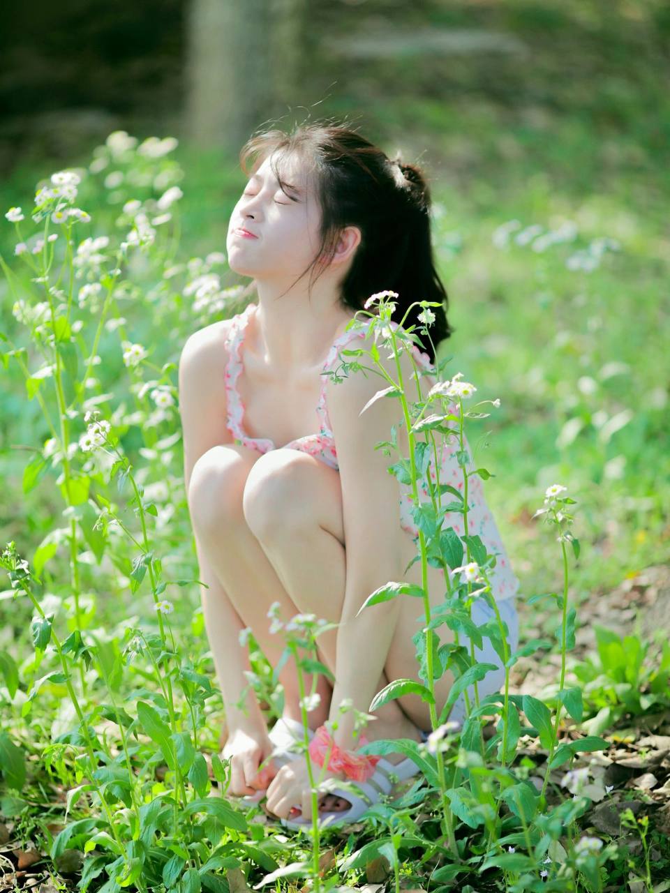 老女人与小伙子露脸对白 老女人与小伙子露脸对白