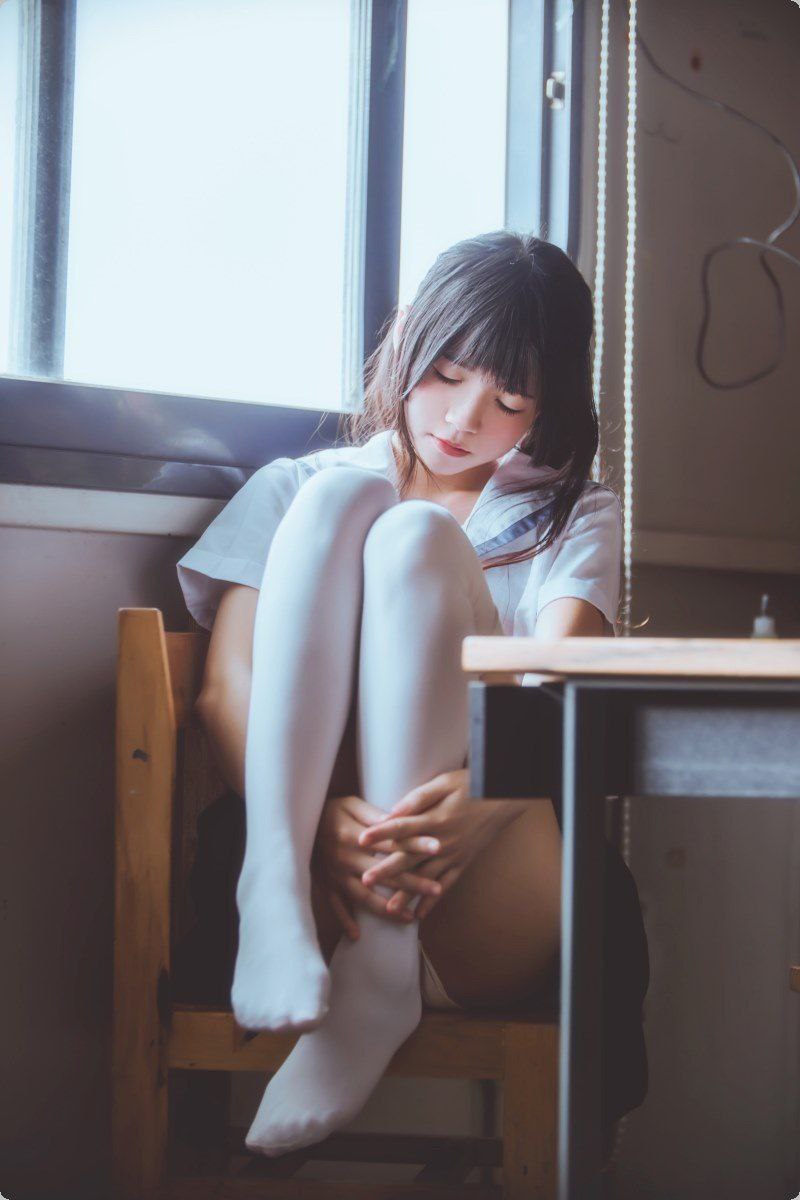 伊人国产香蕉综 伊人国产香蕉综
