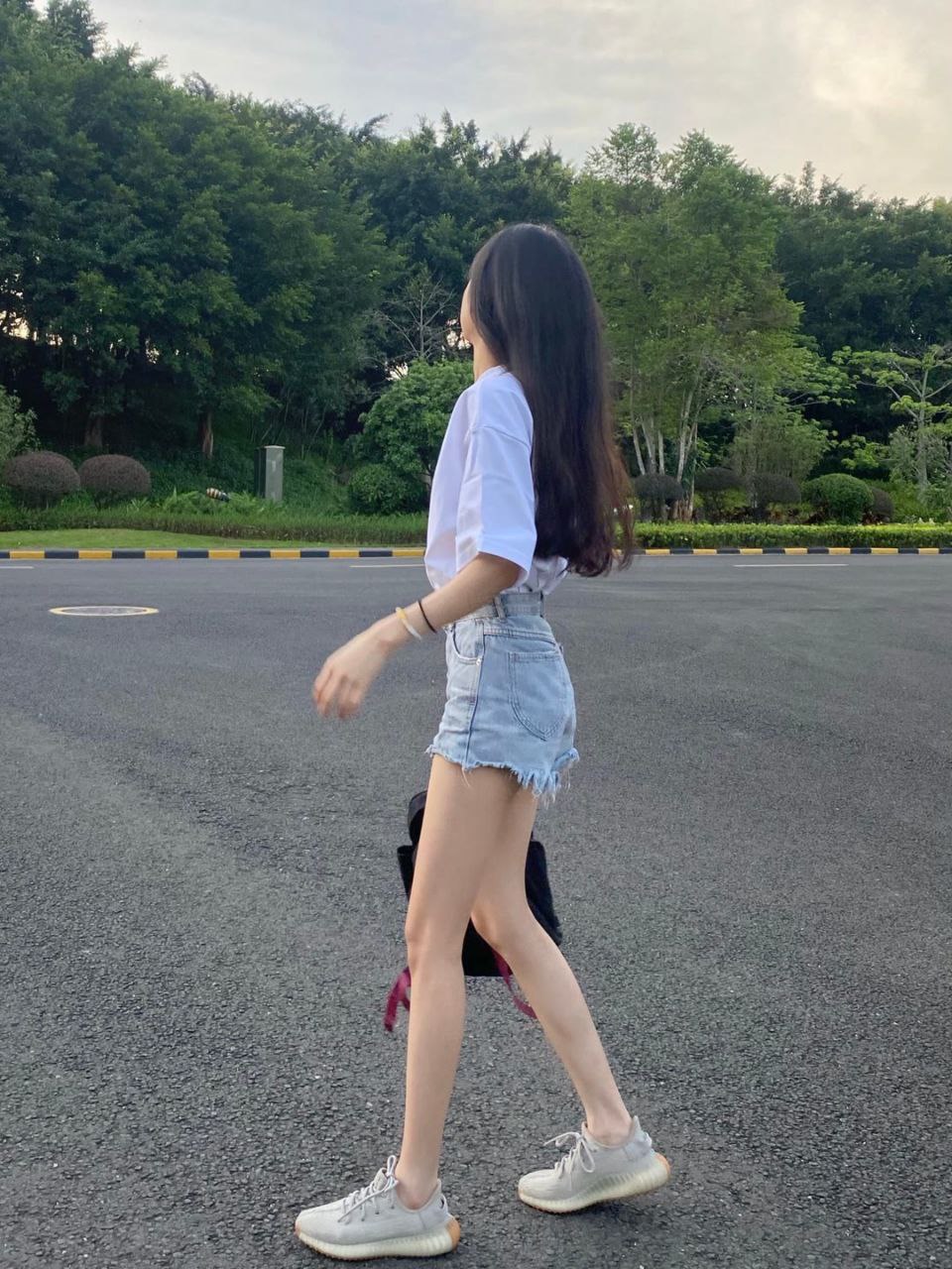 亚洲一区二区三区又色又色又色 亚洲一区二区三区又色又色又色
