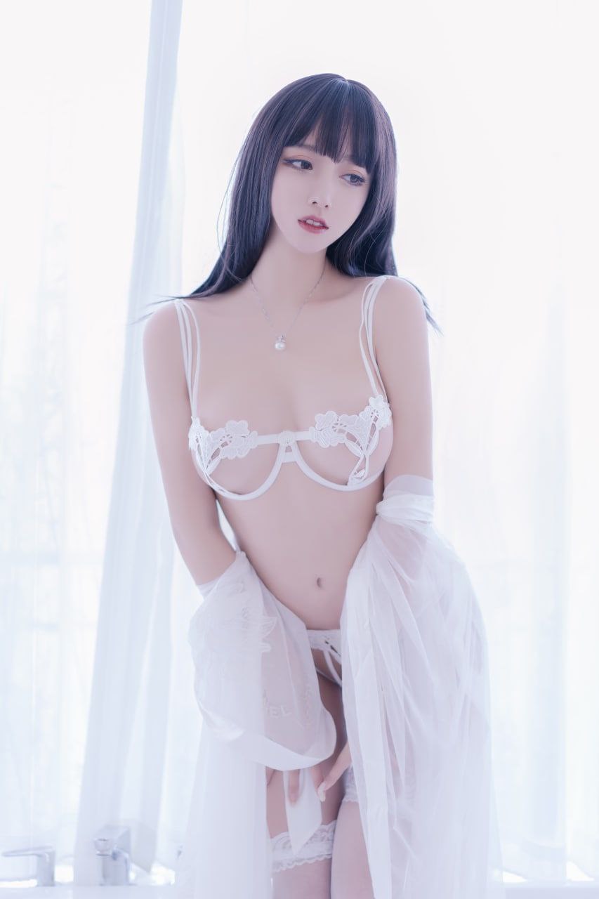 亚洲免费综合色在线视频