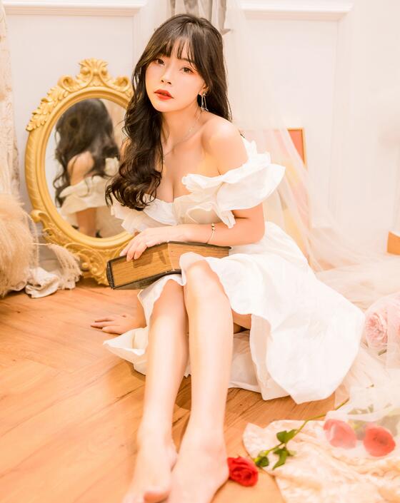 伊人婷婷 伊人婷婷