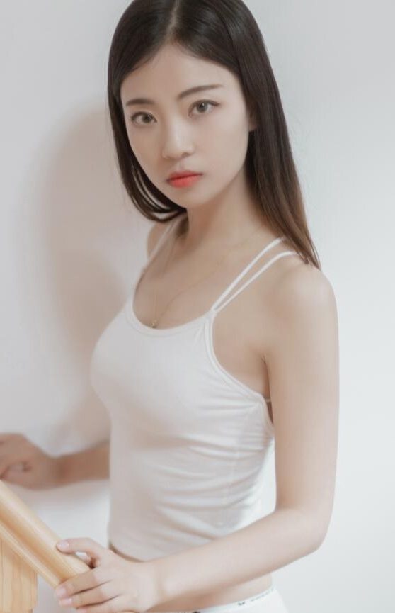 亚洲不卡黄 亚洲不卡黄