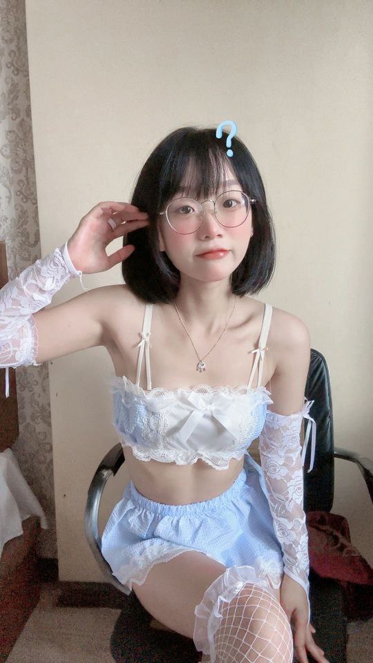 国产hhhhhhh在线 国产hhhhhhh在线